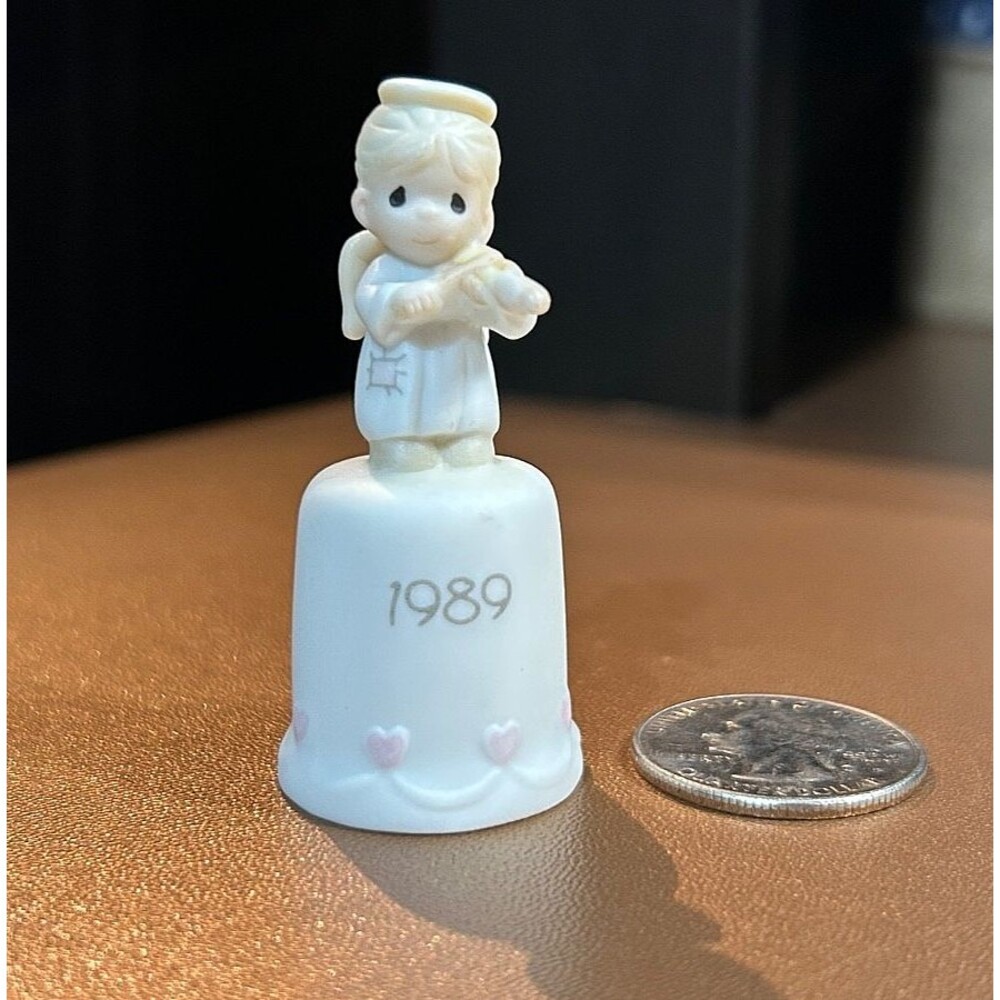 Vintage Precious Moments Thimble “O Holy Night" 1989 (1B)